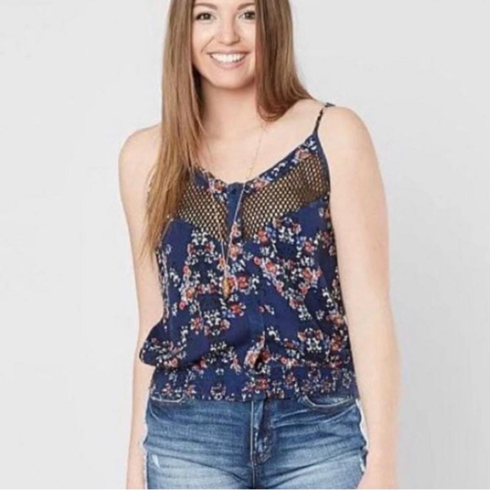 Buckle tank top